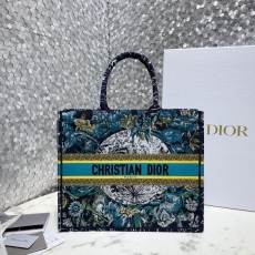 Christian Dior Shopping Bags